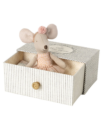 Maileg Dance Mouse in Day bed, Little Sister Mouse 16-1729-01